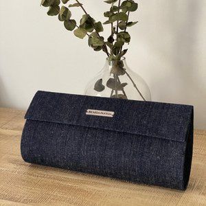JEAN CLUTCH